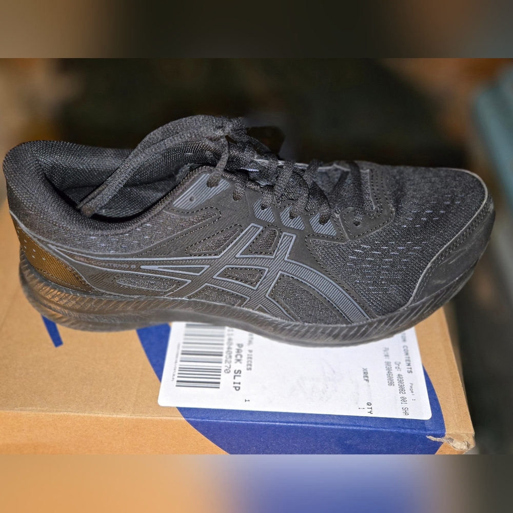 ASICS Gel Contend 8 Womens Running Shoes, black sz 10W